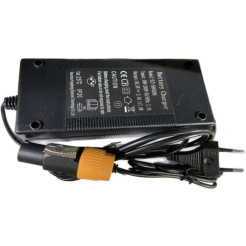 Töltőadapter az MS Energy X10-hez
