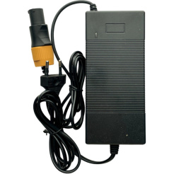 Töltőadapter az MS Energy X10-hez
