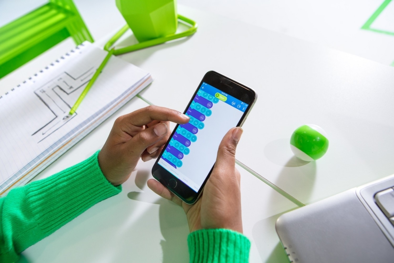 Programozzon és képezze magát!