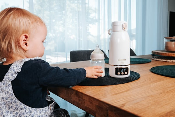 Felmelegíti és fenntartja a beállított hőmérsékletet