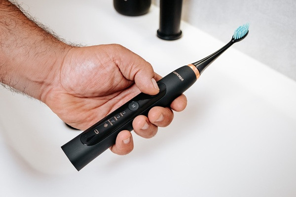 Teljes ápolás egy kefével